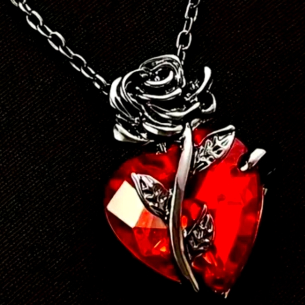 ROSE 3D SILVER / BLACK SPINEL NECKLACE/GARNET 2 KT HEART 22 IN ADJUSTABLE CHAIN